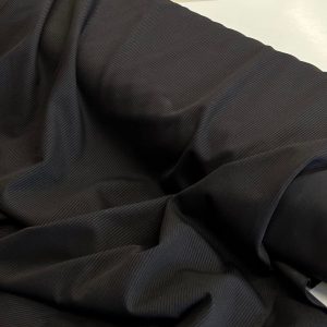Juodas poliesterio ribb trikotažas megztas linijomis, 1m 2393