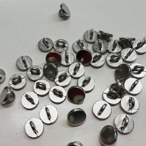 Metalinės sidabrinės sagutės, 8mm, 1vnt 50751