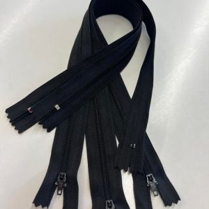 Juodas spiralinis užtrauktukas, 35cm, Nr.3, 1vnt 35s/332