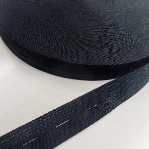 Juoda guma su kilpelėm sagoms, 2cm, 1m 84120/1