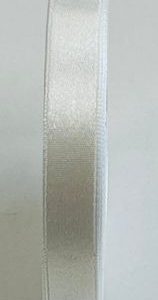Pieno baltumo atlasinė juostelė, 18mm, 1m S18/3175