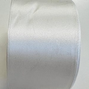 Pieno baltumo atlasinė juostelė, 3,8cm, 1m S38/3002