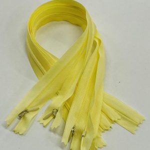 Šviesiai geltonas paslėptas užtrauktukas, 40cm, 1vnt 40p/107
