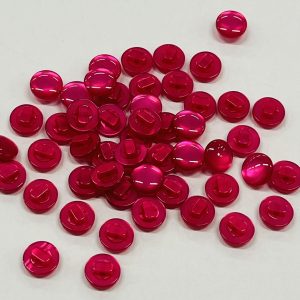Ryškiai rožinė perlamutrinė sagutė ant kojelės, 11mm, 1vnt 02589
