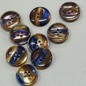 Plastikinė ruda/violetinė perlamutrinė sagutė, 15mm 02639