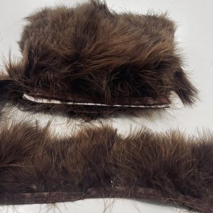 Tamsiai ruda Marabu plunksnų juosta, 1m 02674