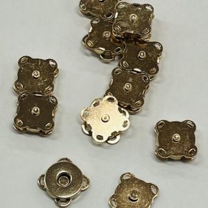 Prisiuvamos magnetinės auksinės arba bronzinės spaudės, 14mm, 1vnt 02696