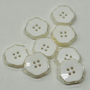 Plastikinė balta saga blizgiais krašteliais, 25mm, 1vnt 02746
