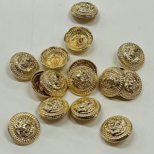 Auksinė saga „Liūto galva”, 18mm, 1vnt 00642