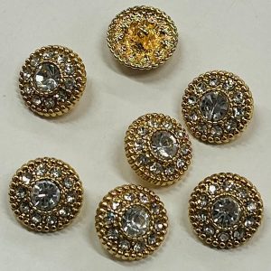 Auksinė sagutė „Apvalus deimantas inkrustuotas kristaliukais”, 18mm, 1vnt 02786