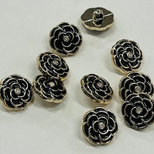 Auksinė saga „Juoda gėlytė”, 21mm, 1vnt 02834