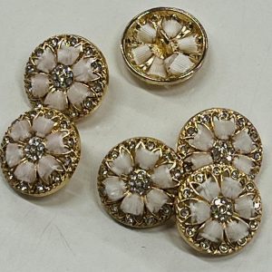 Auksinė saga „Veliūrinė gėlytė” pušta akutėm, 17mm, 1vnt 02908