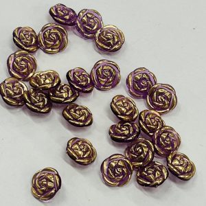 Plastikinė sagutė, violetinė/auksinė rožytė, 12mm, 1vnt 02951