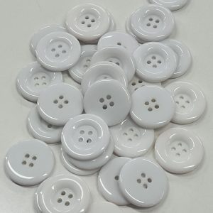 Plastikinė balta saga putliais kraštais, 18mm, 1vnt 03212