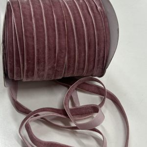 Pelenų rožinės spalvos veliūrinė juostelė, 1cm, 1m A09/135