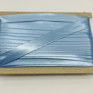 Melsva (baby blue) atlasinė kantavimo juostelė, 18mm, 1m 011820/188