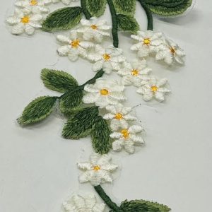 Siuvinėta gėlyčių aplikacija 34*13cm, 1vnt 03074