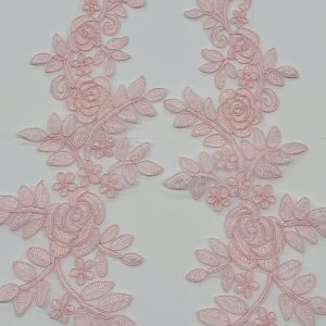 Šviesiai rožiniai nėriniai, gėlėti, 36*16cm, 1vnt 03078