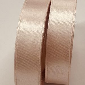 Švelniai rožinė atlasinė juostelė, 18mm, 1m S18/3037