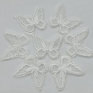 Šifoninis siuvinėtas drugelis, pieno baltumo, 3D efekto, 1vnt 00010