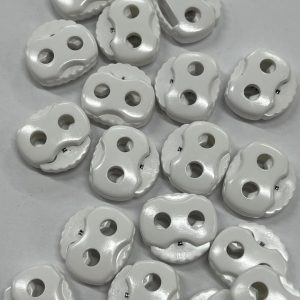 Balti plastikiniai virvelių laikikliai, 2 skylučių spynelės, 22mm 1vnt 5811/101