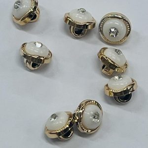 Balta sagutė auksiniu apvadėliu su kristaliuku, 11mm, 1vnt 01603