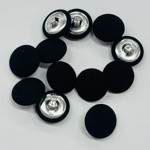 Juodos, audiniu vilktos sagos, 19mm, 1vnt 03252