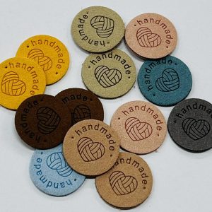 Prisiuvama apvali ekoodos aplikacija – širdelė „Hand made”, 1vnt 03267