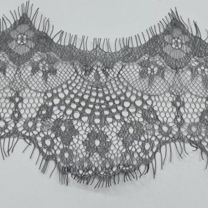 Pilka nėrinių juosta, 11,5cm, kabančiais siūlais, 1m 01340