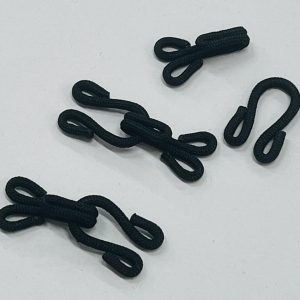 Juodas užsegimas aptrauktas virvele, 37mm, 1vnt 711