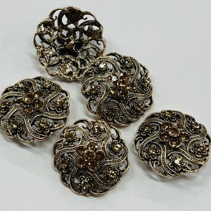 Bronzinė saga „Skaidrių akmenukų gėlytė”, 32mm, 1vnt 03321