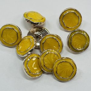 Geltona plastikinė sagutė „Meniškas perlamutras”, 18mm, 1vnt 03328