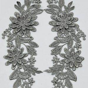 Pilki nėriniai, sluoksniuotos gėlytės, 23*8cm, 1vnt 03337