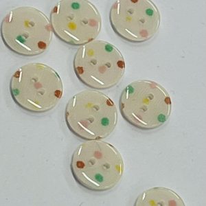 Gelsva sagutė margais taškiukais, 2 skylučių, 13mm, 1vnt 03442