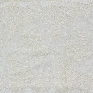 Gelsva nėrinių juosta, 20cm, klasikinio rašto, 1m 03540