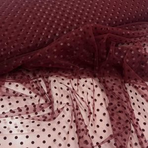 Bordo spalvos tiulis su burbuliukais, 1m 1549