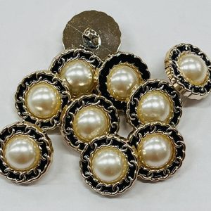 Auksinė saga „Perlas”, 21mm, juodos grandinėlės apvade, 1vnt 03579